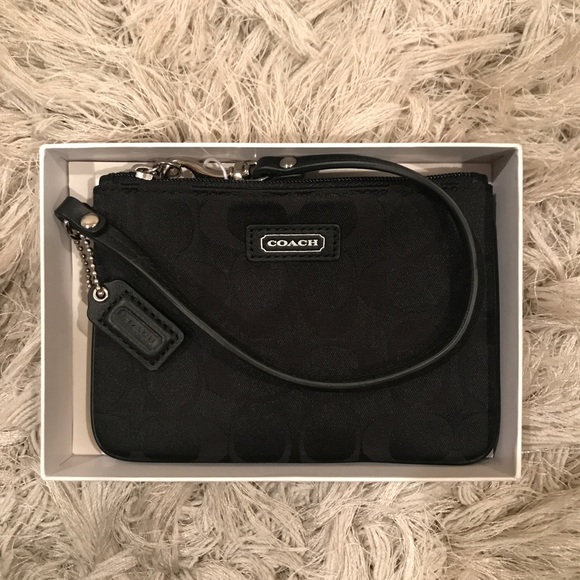 Coach Handbags - Coach Signature Wristlet